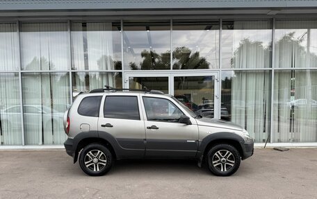 Chevrolet Niva I рестайлинг, 2012 год, 520 000 рублей, 4 фотография