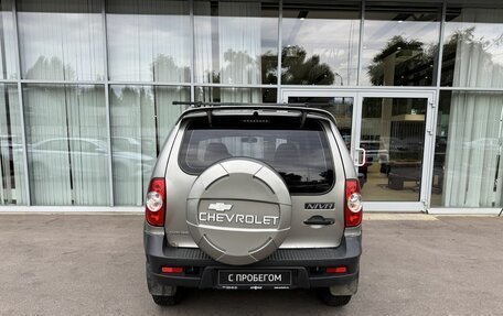 Chevrolet Niva I рестайлинг, 2012 год, 520 000 рублей, 6 фотография