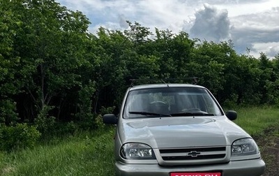 Chevrolet Niva I рестайлинг, 2007 год, 268 000 рублей, 1 фотография
