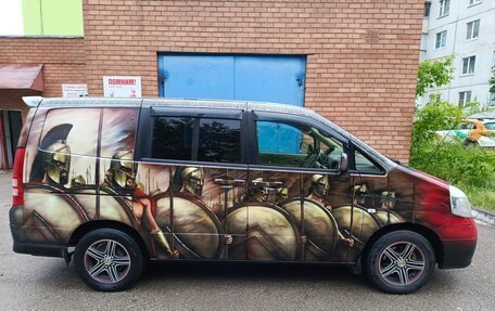 Nissan Serena I, 2002 год, 1 500 000 рублей, 4 фотография