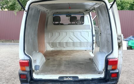 Volkswagen Transporter T4, 2002 год, 900 000 рублей, 9 фотография