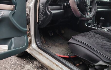 Audi A4, 1995 год, 300 000 рублей, 14 фотография