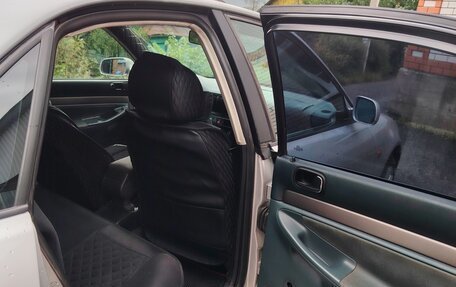 Audi A4, 1995 год, 300 000 рублей, 22 фотография