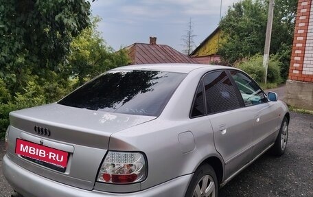 Audi A4, 1995 год, 300 000 рублей, 23 фотография