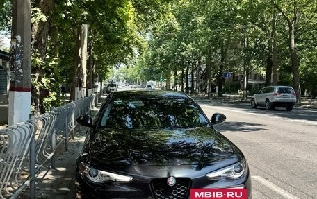 Alfa Romeo Giulia II, 2019 год, 2 600 000 рублей, 14 фотография