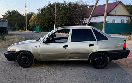 Daewoo Nexia I рестайлинг, 2006 год, 135 000 рублей, 5 фотография