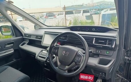 Honda Stepwgn IV, 2016 год, 2 100 000 рублей, 5 фотография
