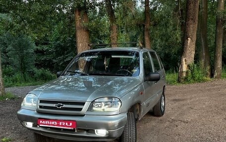 Chevrolet Niva I рестайлинг, 2007 год, 268 000 рублей, 2 фотография