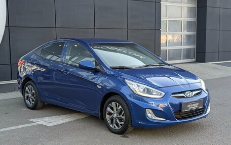 Hyundai Solaris II рестайлинг, 2013 год, 820 000 рублей, 3 фотография