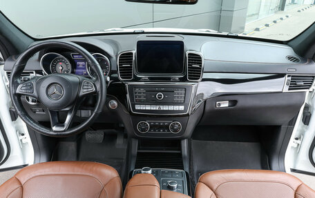 Mercedes-Benz GLS, 2016 год, 4 998 000 рублей, 16 фотография