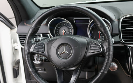 Mercedes-Benz GLS, 2016 год, 4 998 000 рублей, 20 фотография