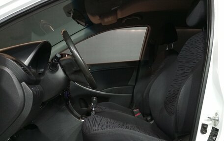 Hyundai Solaris II рестайлинг, 2015 год, 869 000 рублей, 7 фотография