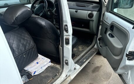 Renault Kangoo II рестайлинг, 2005 год, 190 000 рублей, 6 фотография