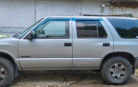 Chevrolet Blazer II рестайлинг, 1997 год, 690 000 рублей, 3 фотография