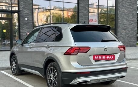 Volkswagen Tiguan II, 2020 год, 3 690 000 рублей, 11 фотография