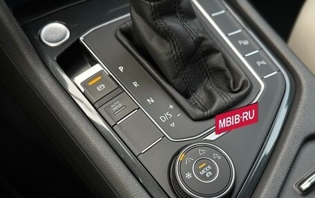 Volkswagen Tiguan II, 2020 год, 3 690 000 рублей, 32 фотография