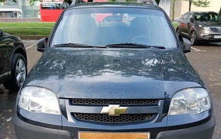Chevrolet Niva I рестайлинг, 2012 год, 450 000 рублей, 25 фотография