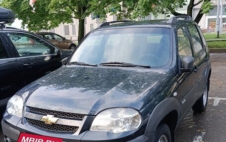 Chevrolet Niva I рестайлинг, 2012 год, 450 000 рублей, 24 фотография