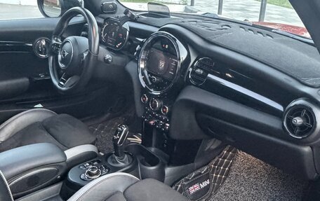 MINI Hatch, 2021 год, 4 250 000 рублей, 9 фотография