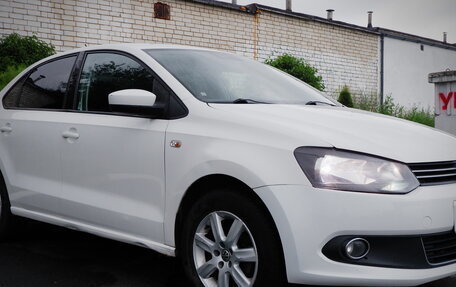 Volkswagen Polo VI (EU Market), 2013 год, 660 000 рублей, 3 фотография