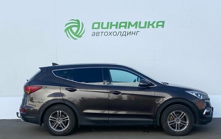 Hyundai Santa Fe III рестайлинг, 2017 год, 2 050 000 рублей, 4 фотография