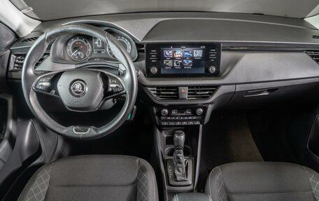 Skoda Rapid II, 2021 год, 1 740 000 рублей, 9 фотография