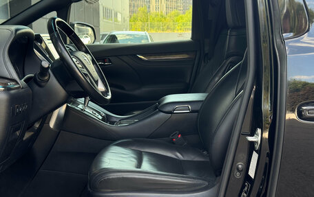 Toyota Alphard III, 2019 год, 4 990 000 рублей, 10 фотография