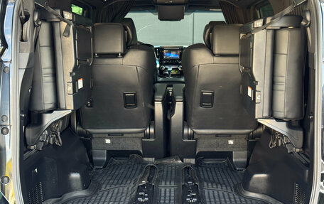 Toyota Alphard III, 2019 год, 4 990 000 рублей, 15 фотография