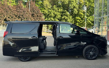 Toyota Alphard III, 2019 год, 4 990 000 рублей, 22 фотография