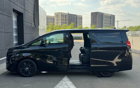 Toyota Alphard III, 2019 год, 4 990 000 рублей, 23 фотография