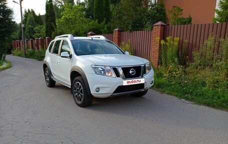 Nissan Terrano III, 2016 год, 1 250 000 рублей, 2 фотография