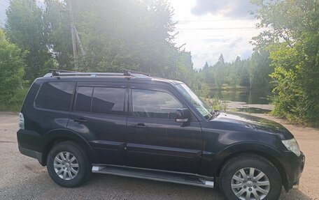 Mitsubishi Pajero IV, 2008 год, 1 200 000 рублей, 5 фотография