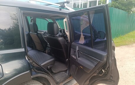 Mitsubishi Pajero IV, 2008 год, 1 200 000 рублей, 11 фотография