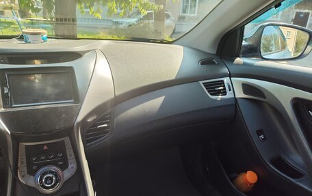Hyundai Elantra V, 2012 год, 1 050 000 рублей, 3 фотография