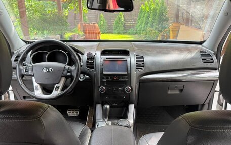 KIA Sorento II рестайлинг, 2011 год, 1 700 000 рублей, 9 фотография