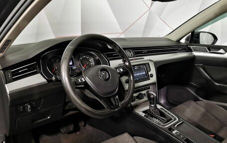 Volkswagen Passat B8 рестайлинг, 2016 год, 1 495 000 рублей, 18 фотография
