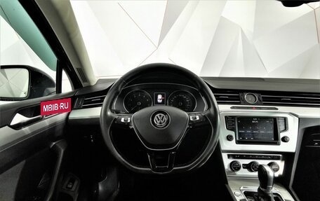 Volkswagen Passat B8 рестайлинг, 2016 год, 1 495 000 рублей, 19 фотография