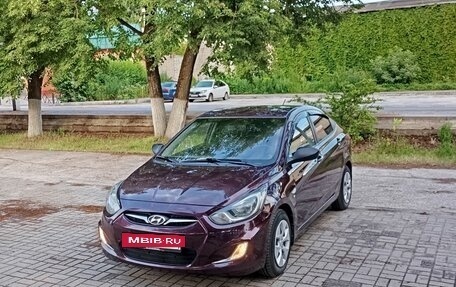 Hyundai Solaris II рестайлинг, 2013 год, 670 000 рублей, 13 фотография