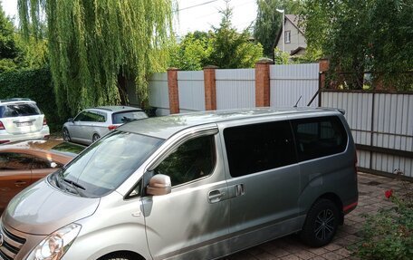 Hyundai Grand Starex Grand Starex I рестайлинг 2, 2018 год, 2 544 000 рублей, 2 фотография