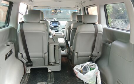 Hyundai Grand Starex Grand Starex I рестайлинг 2, 2018 год, 2 544 000 рублей, 13 фотография