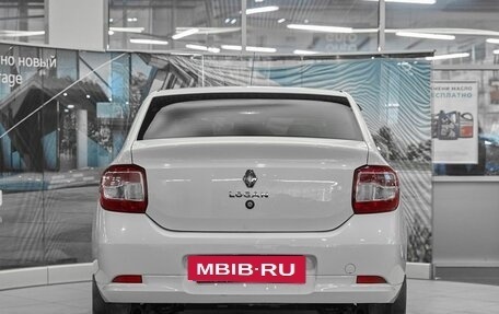 Renault Logan II, 2017 год, 795 000 рублей, 5 фотография