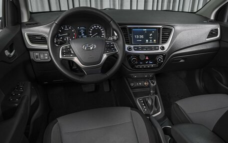 Hyundai Solaris II рестайлинг, 2018 год, 1 294 000 рублей, 6 фотография