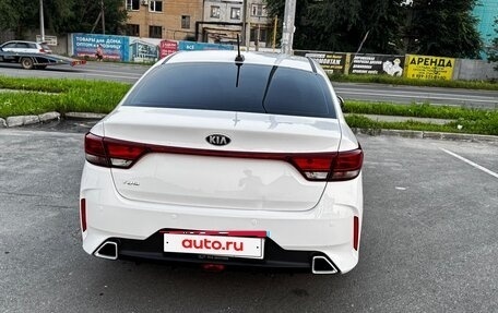 KIA Rio IV, 2021 год, 1 050 000 рублей, 3 фотография