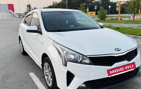 KIA Rio IV, 2021 год, 1 050 000 рублей, 7 фотография