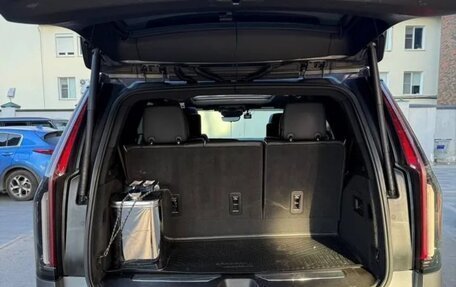 Cadillac Escalade V, 2021 год, 9 200 000 рублей, 11 фотография