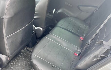 Hyundai Solaris II рестайлинг, 2013 год, 700 000 рублей, 7 фотография