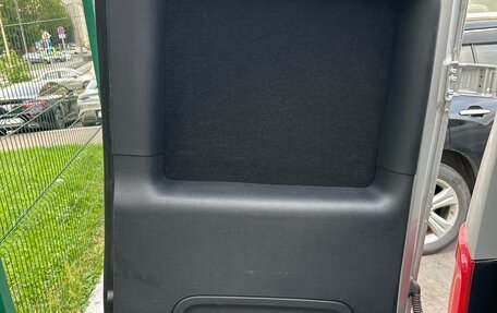 Mercedes-Benz Vito, 2019 год, 3 850 000 рублей, 13 фотография