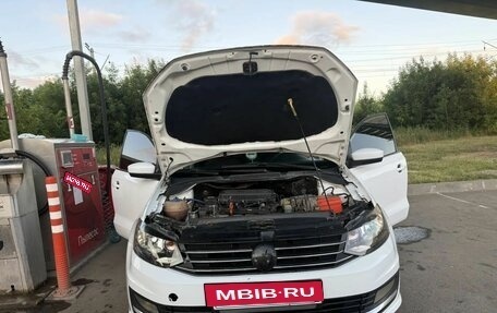 Volkswagen Polo VI (EU Market), 2015 год, 565 000 рублей, 2 фотография
