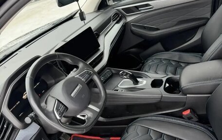 Haval F7x I, 2022 год, 1 900 000 рублей, 18 фотография