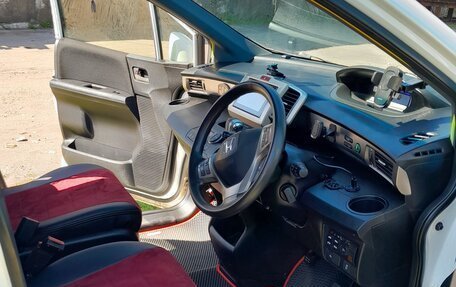 Honda Freed I, 2015 год, 1 300 000 рублей, 27 фотография